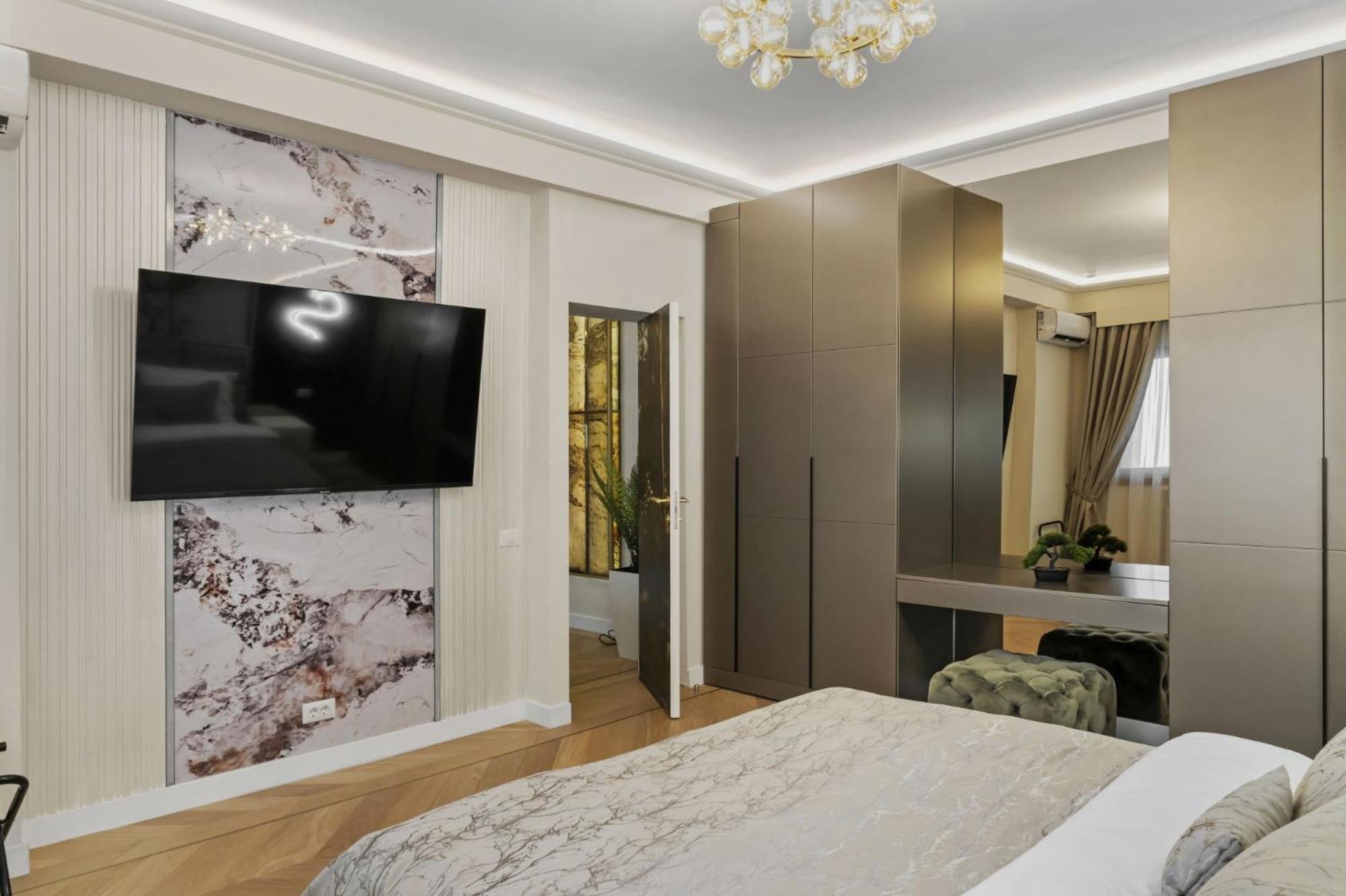 Central Two Rooms Apartment The Paradise Of Lights Букурещ Екстериор снимка
