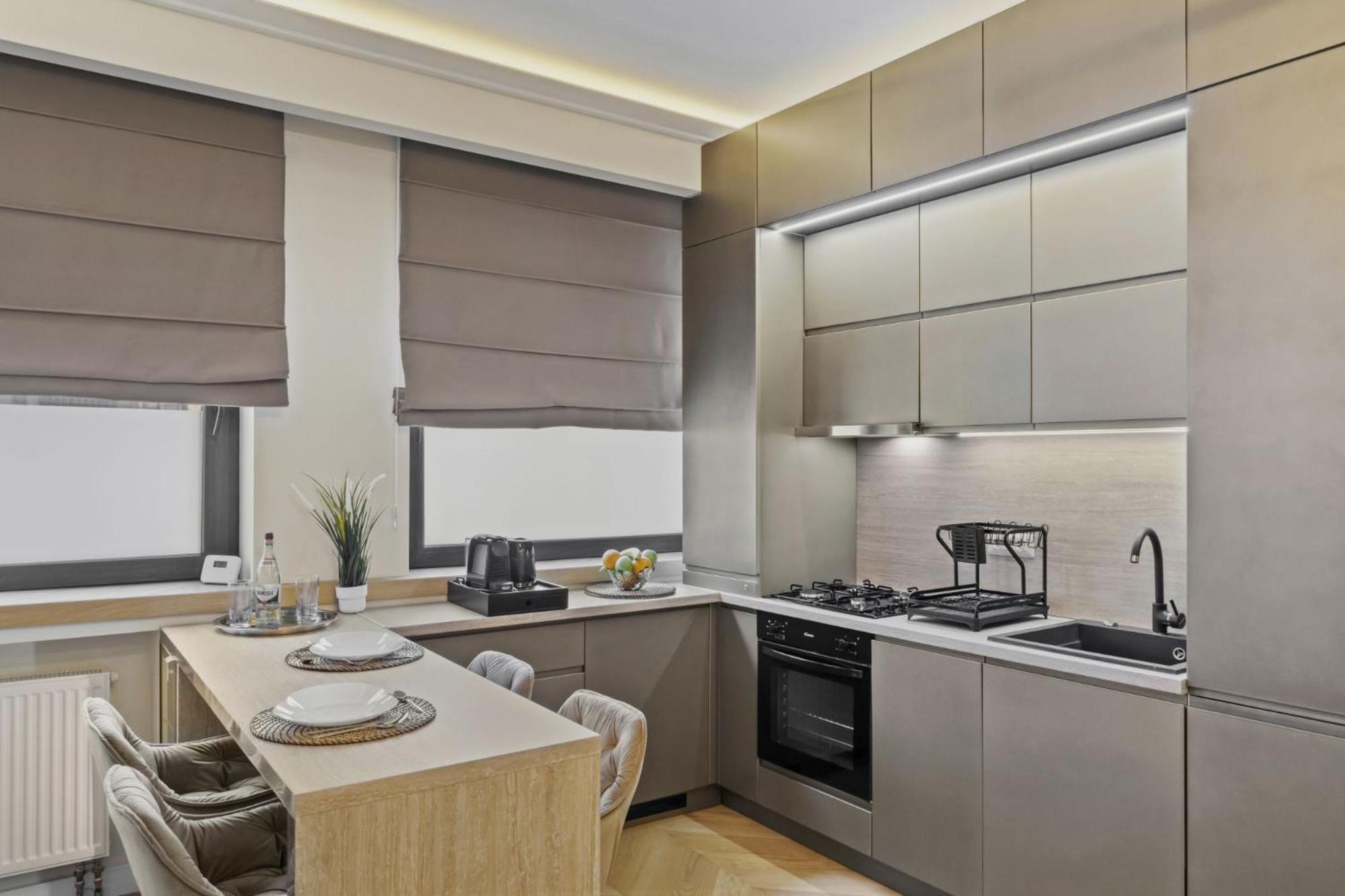 Central Two Rooms Apartment The Paradise Of Lights Букурещ Екстериор снимка
