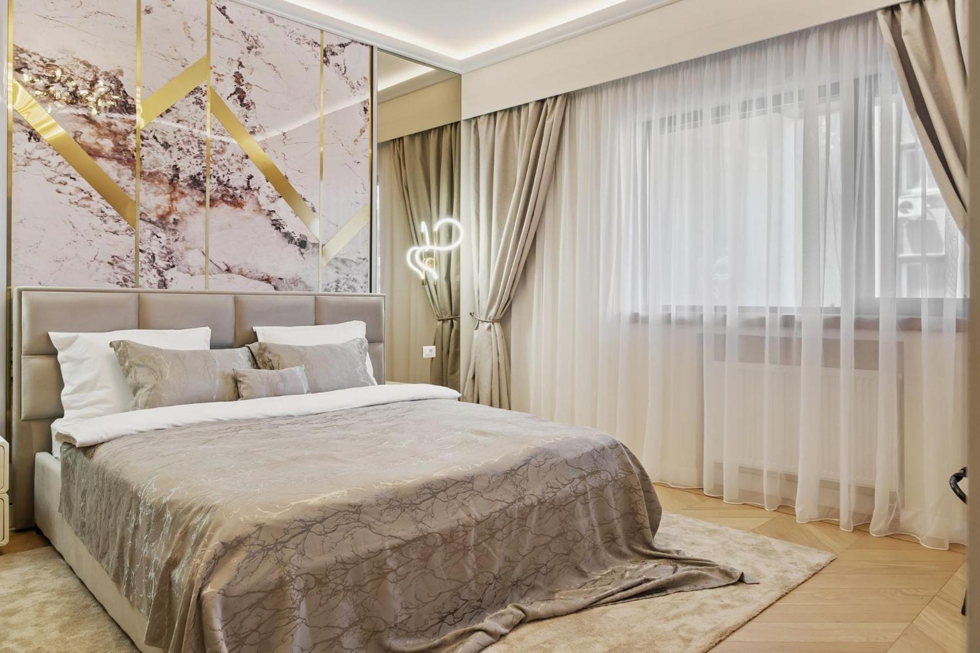 Central Two Rooms Apartment The Paradise Of Lights Букурещ Екстериор снимка